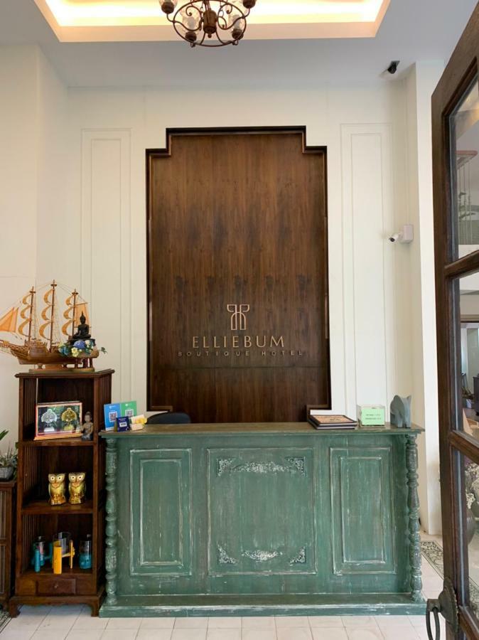 Elliebum Boutique Hotel Chiang Mai Bagian luar foto